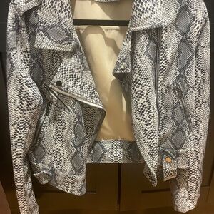 Fate Gray Snake Print  Jacket in great condition so cute.   Very soft Moto style